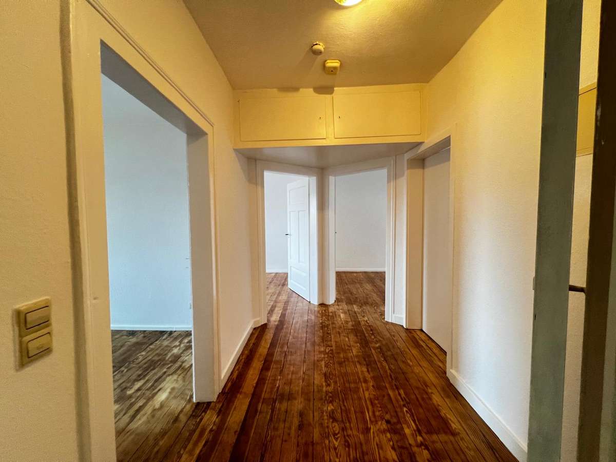 KL - Nähe Stadtpark/Bahnhof, 3 ZKB, Einbauküche, Tageslichtbad - Foto 2